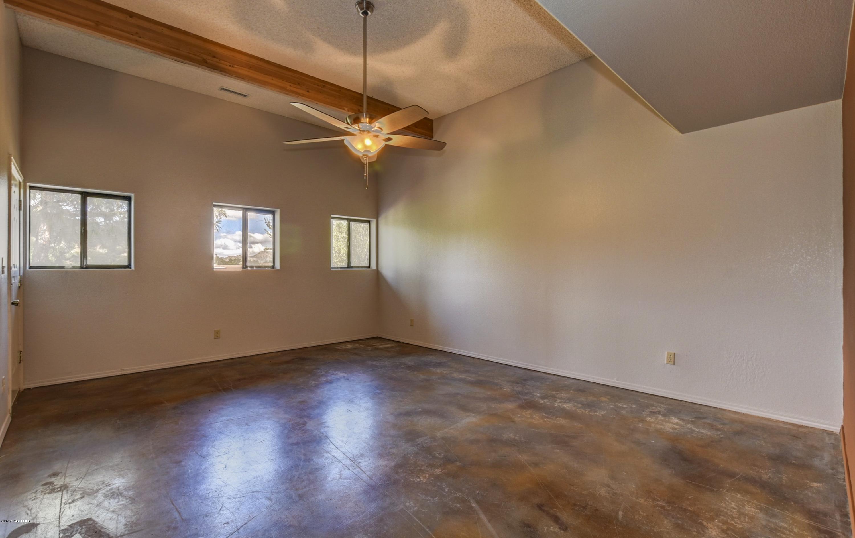 1403 East Valley View Road Prescott, AZ 86303 - Photo 29 of 38 029_Family Room