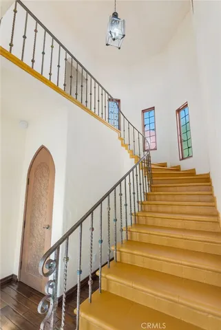 $18,000 | 17501 Castellammare Drive, Pacific Palisades, CA 90272