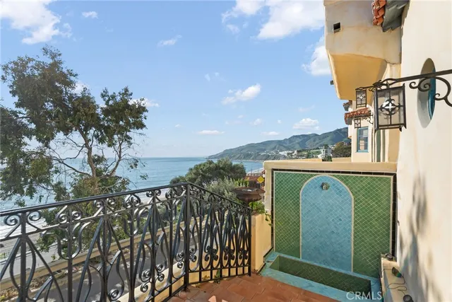 $18,000 | 17501 Castellammare Drive, Pacific Palisades, CA 90272