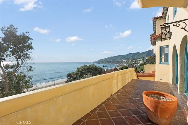 $18,000 | 17501 Castellammare Drive, Pacific Palisades, CA 90272