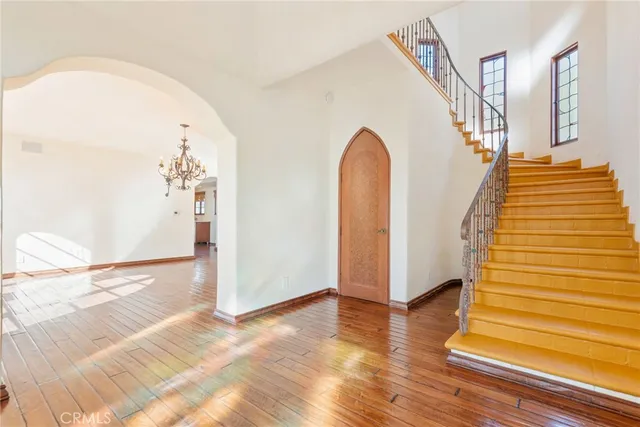 $18,000 | 17501 Castellammare Drive, Pacific Palisades, CA 90272