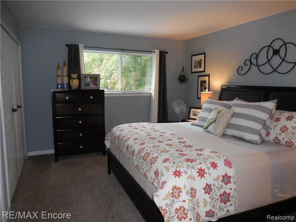 64840 Miller Road Washington, MI 48095 - Photo 19 of 39 DSCN2103.JPG