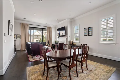 $565,000 | 8743 Oak Kolbe Lane, Houston, TX 77080