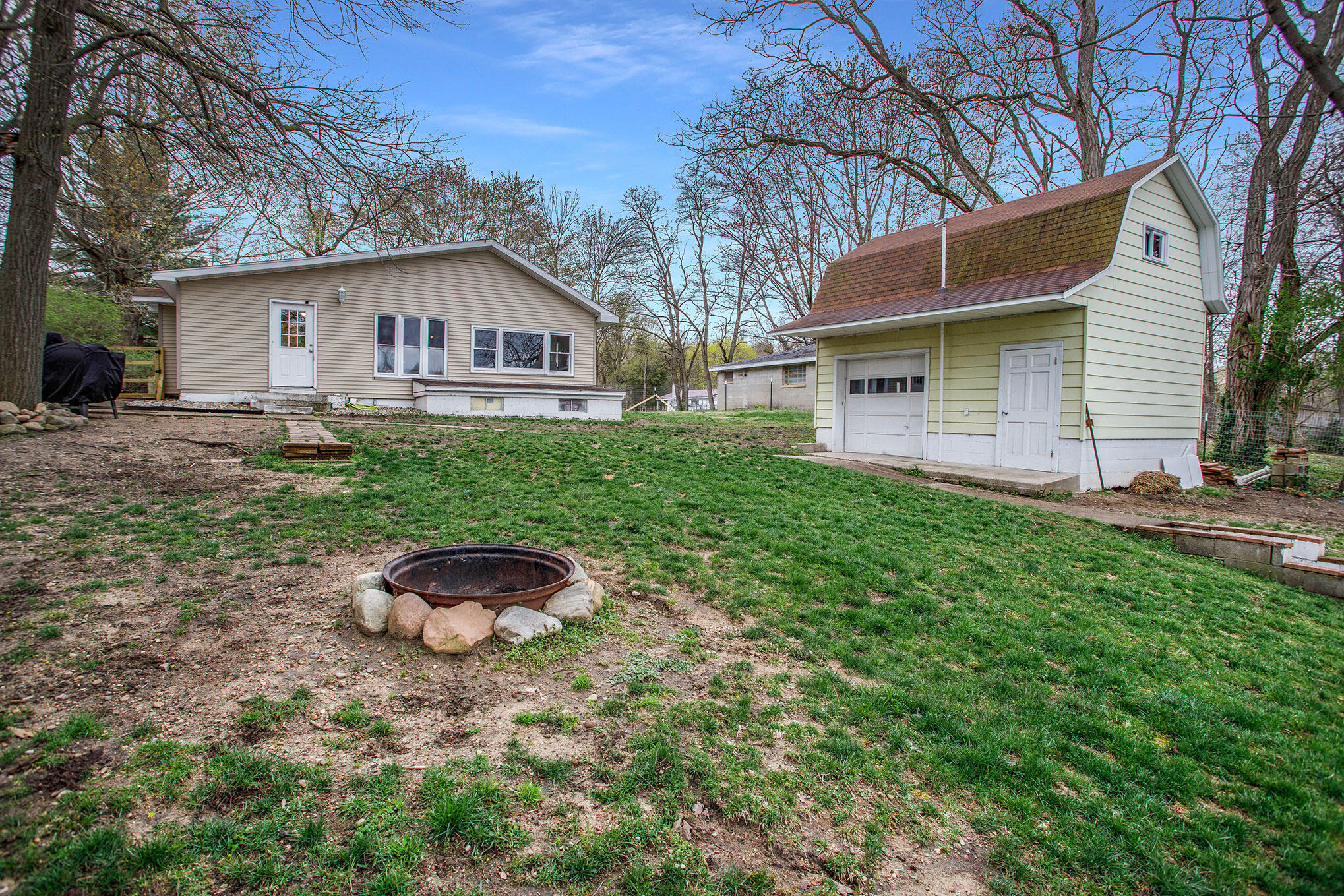 17596 South River Road Three Rivers, MI 49093 - Photo 4 of 36 DNG-47