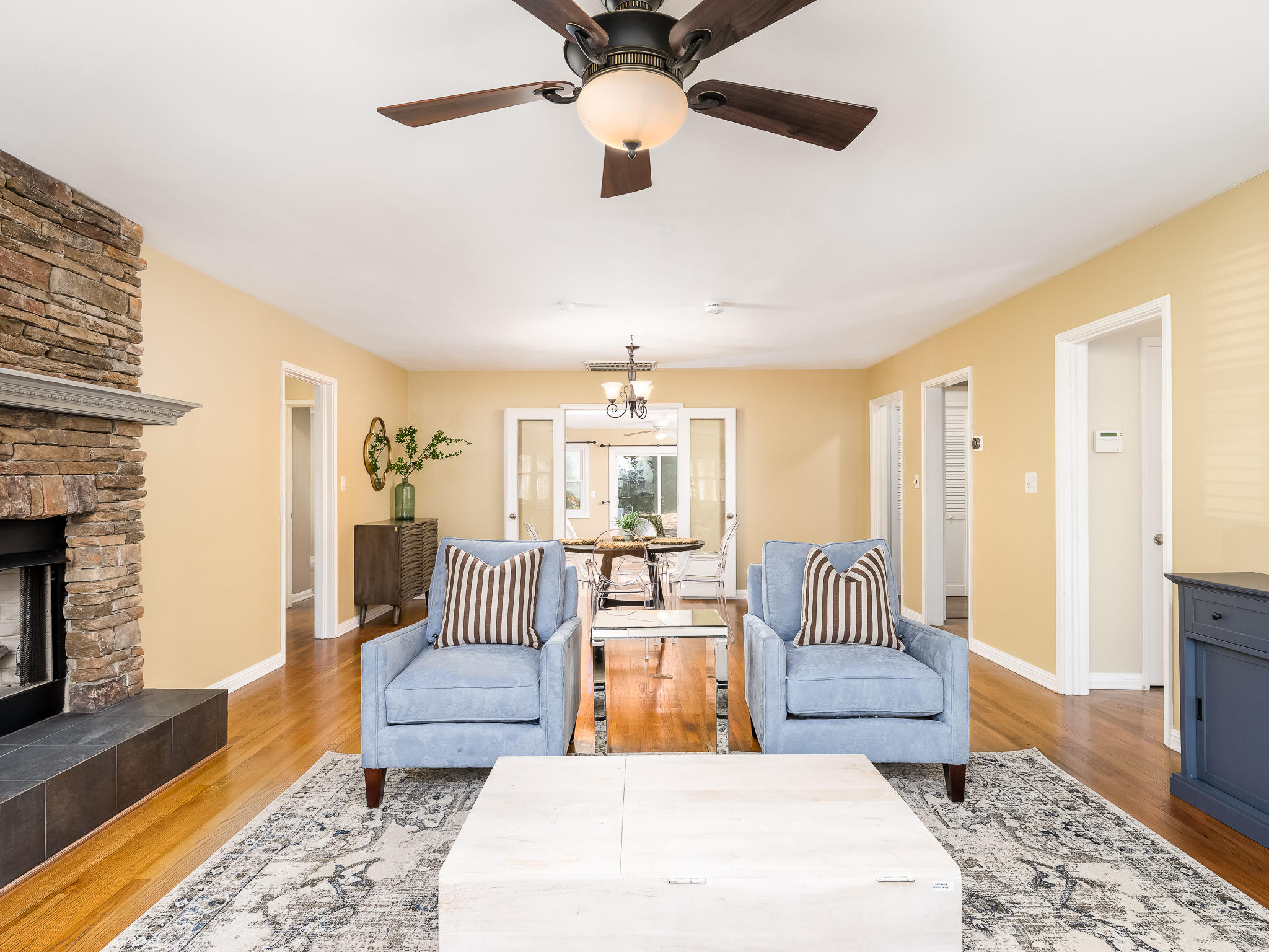 770 South Ridge Street Southern Pines, NC 28387 - Photo 6 of 33 living room-5