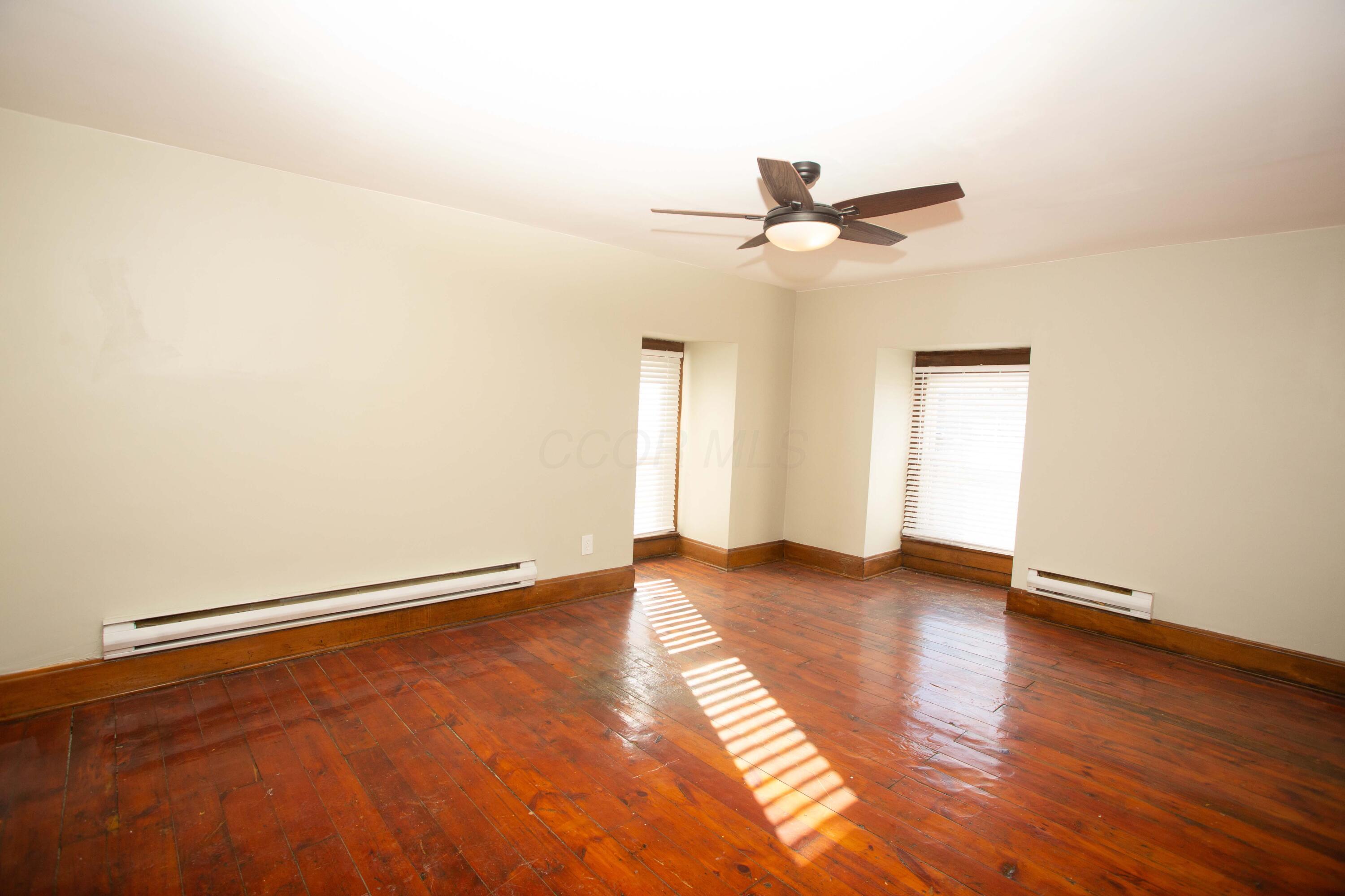 1422 Bryden Road Columbus, OH 43205 - Photo 56 of 63 Bedroom