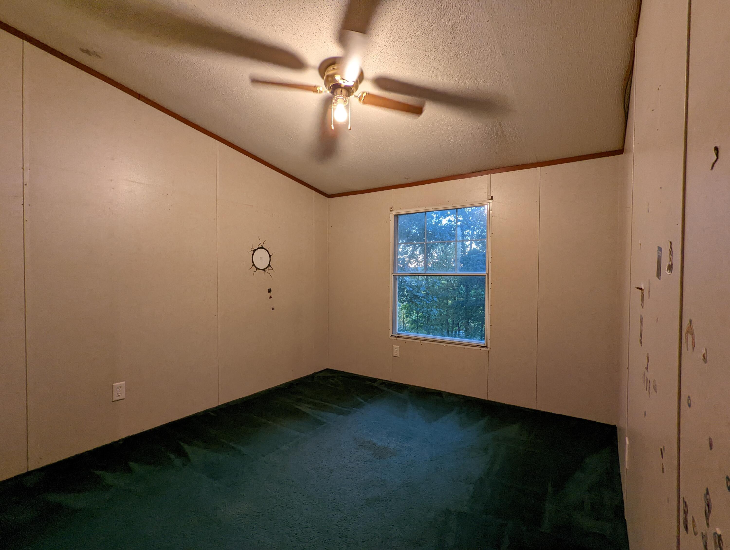 8794 Candies Creek Ridge Road Charleston, TN 37310 - Photo 11 of 24 bedroom1