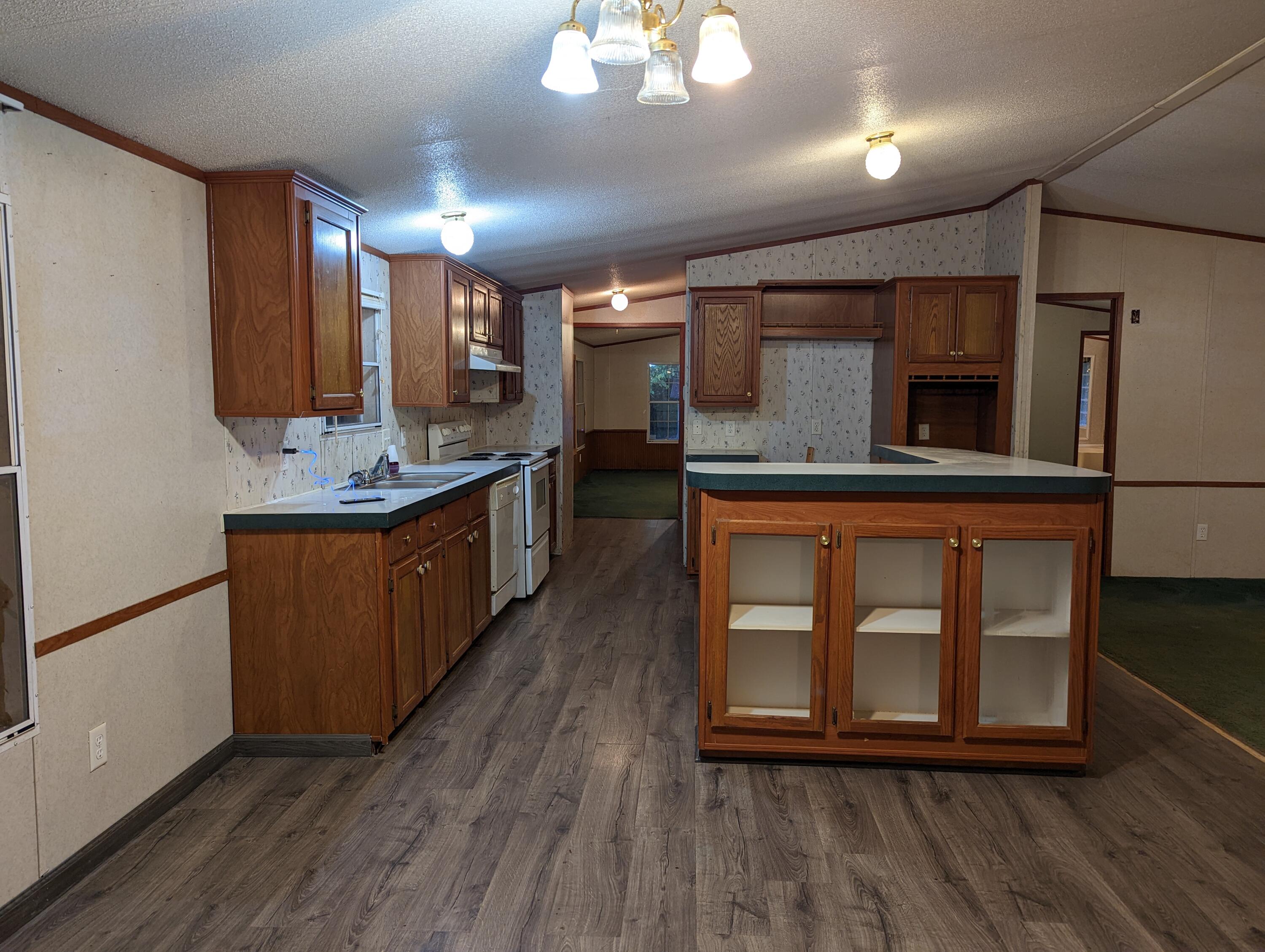8794 Candies Creek Ridge Road Charleston, TN 37310 - Photo 3 of 24 Kitchen 1