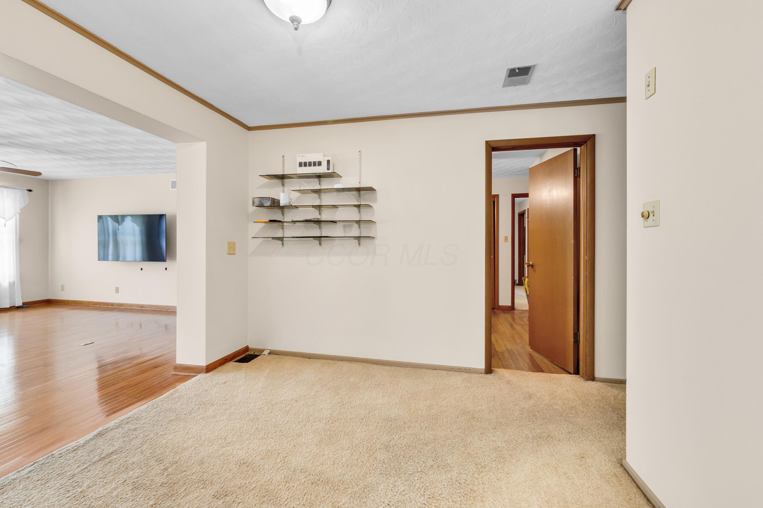 7688 Cubbage Road Westerville, OH 43081 - Photo 32 of 91 7688 cubbage (156)