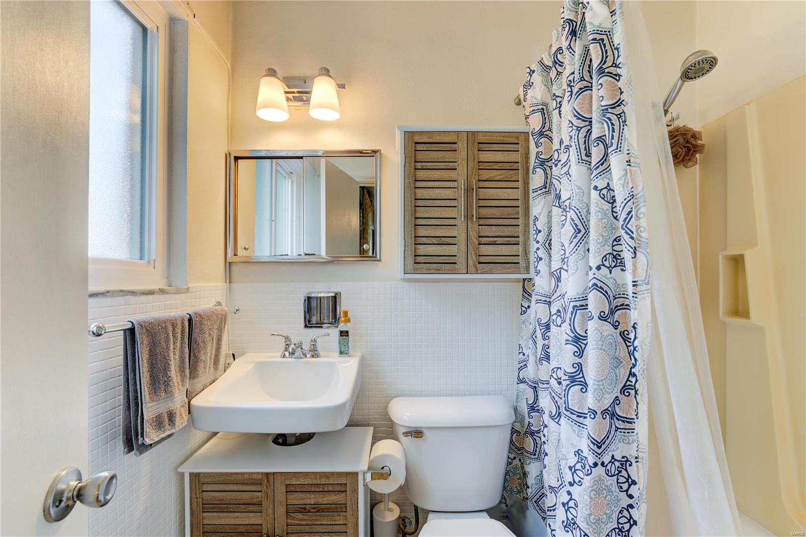 8731 Grant Road St. Louis, MO 63123 - Photo 14 of 23 Gallery Image 14