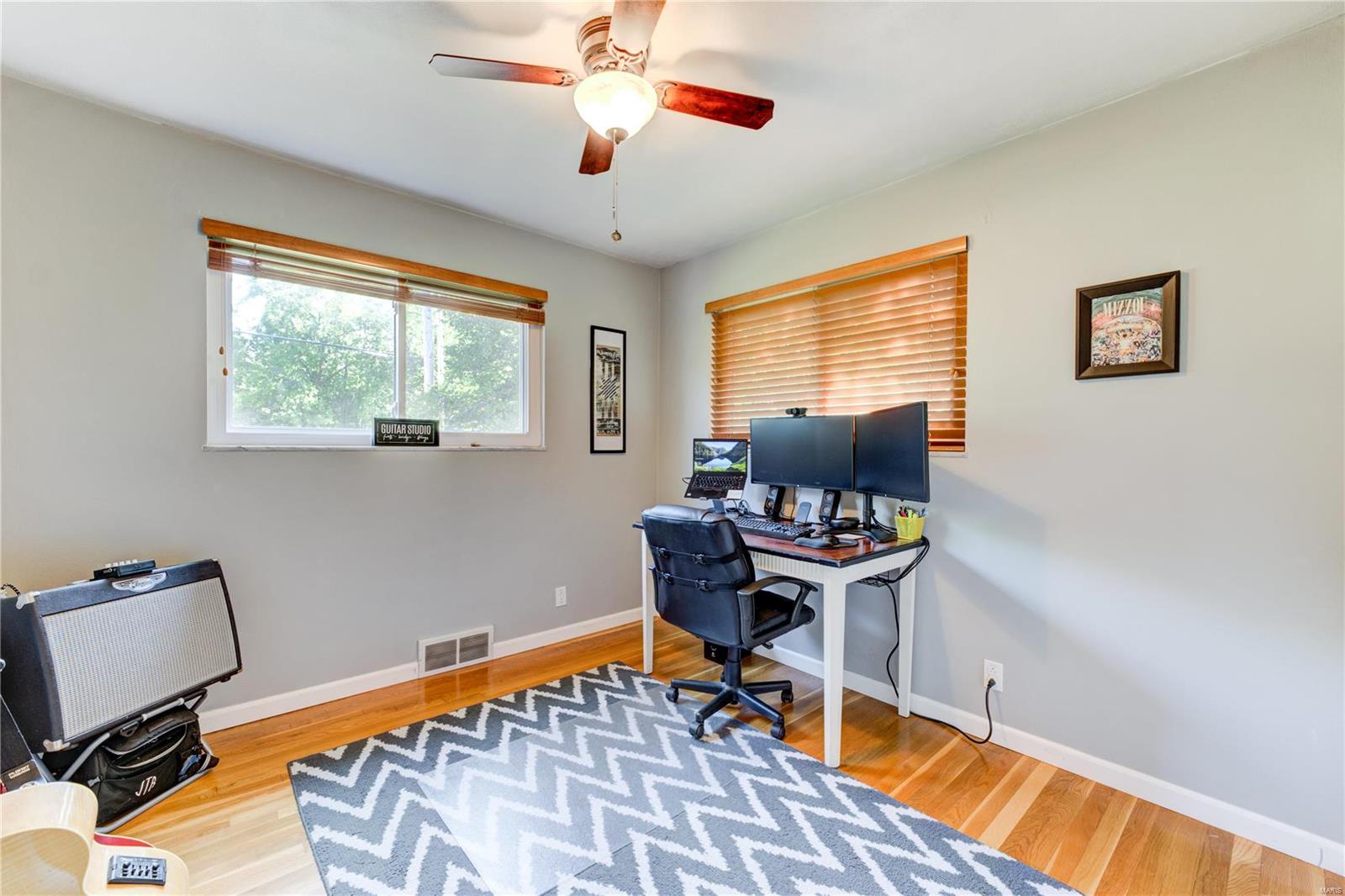 8731 Grant Road St. Louis, MO 63123 - Photo 15 of 23 Gallery Image 15