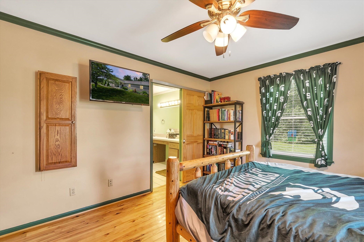 7790 East Territorial Road Munith, MI 49259 - Photo 22 of 34