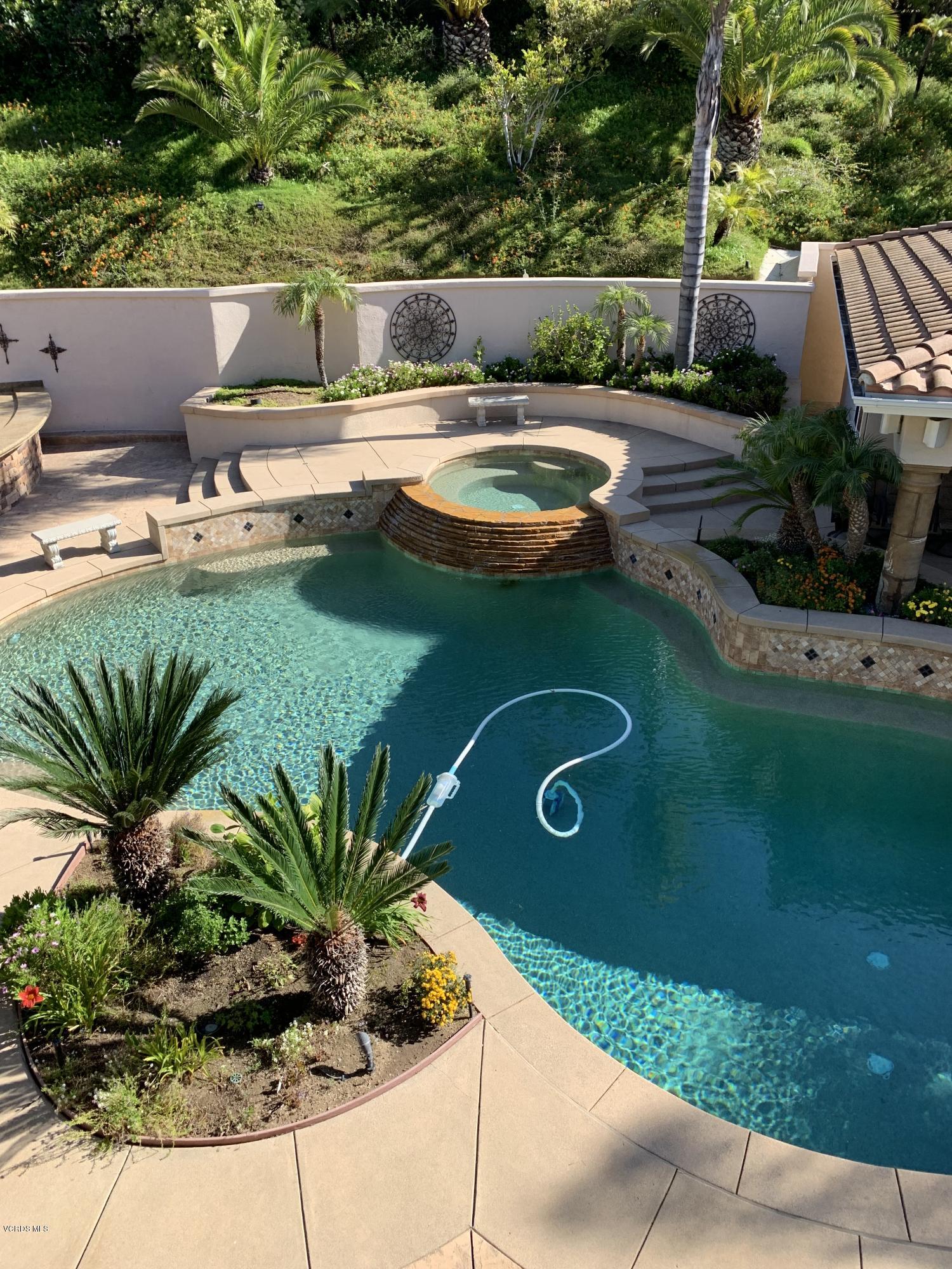 5325 Calarosa Ranch Road Camarillo, CA 93012 - Photo 5 of 36 IMG_0530