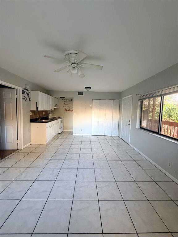 4291 Northwest 19th Street, Unit 5 Lauderhill, FL 33313 - Photo 5 of 9