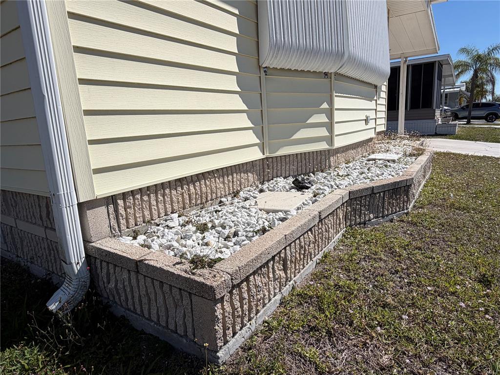 5619 Bayshore Road, Unit 126 Palmetto, FL 34221 - Photo 38 of 45