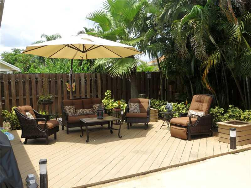 9141 Gettysburg Road Boca Raton, FL 33434 - Photo 6 of 6 Patio/Deck