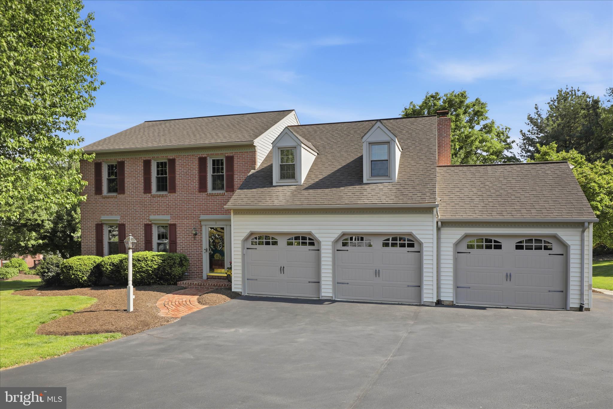 9 Round House Drive Lititz, PA 17543 - Photo 4 of 71