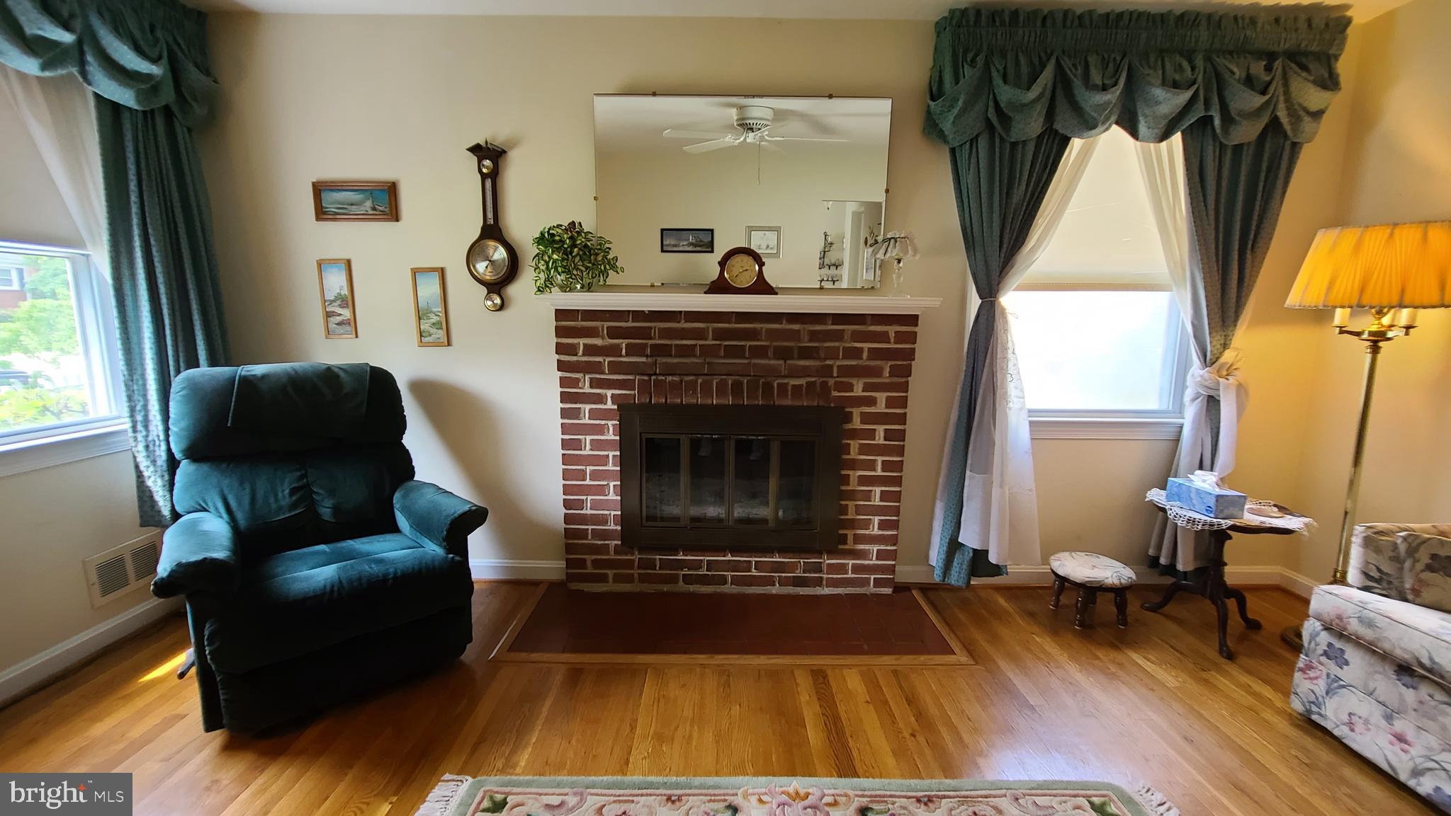 10803 Jewett Street Silver Spring, MD 20902 - Photo 11 of 46 Gallery Image 11