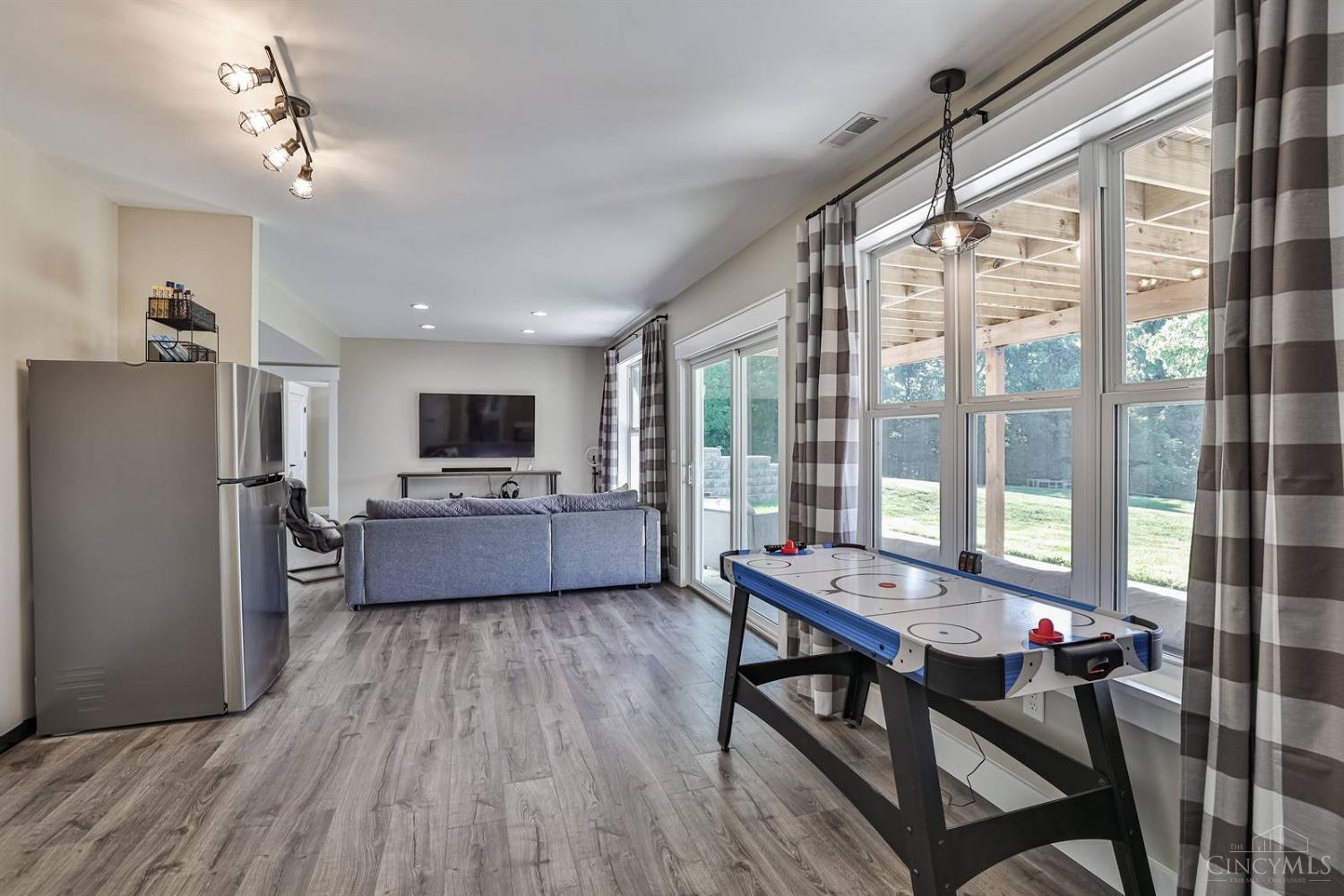 10179 Crosby Road Harrison, OH 45030 - Photo 21 of 50 Gallery Image 21