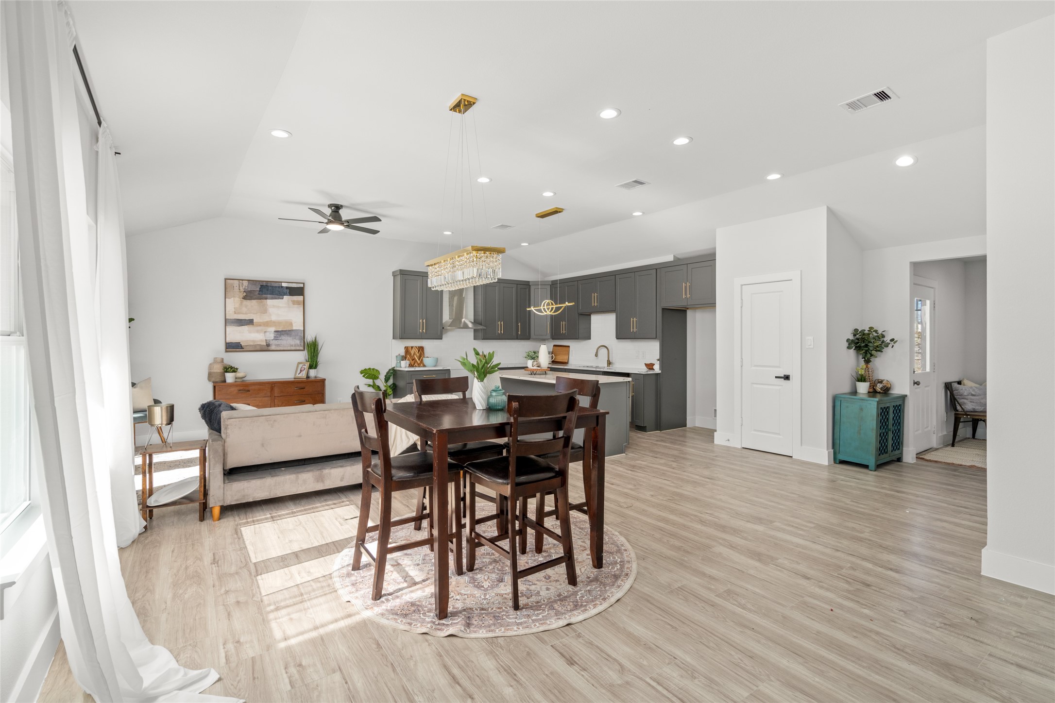 3607 Zephyr Street Houston, TX 77021 - Photo 4 of 29