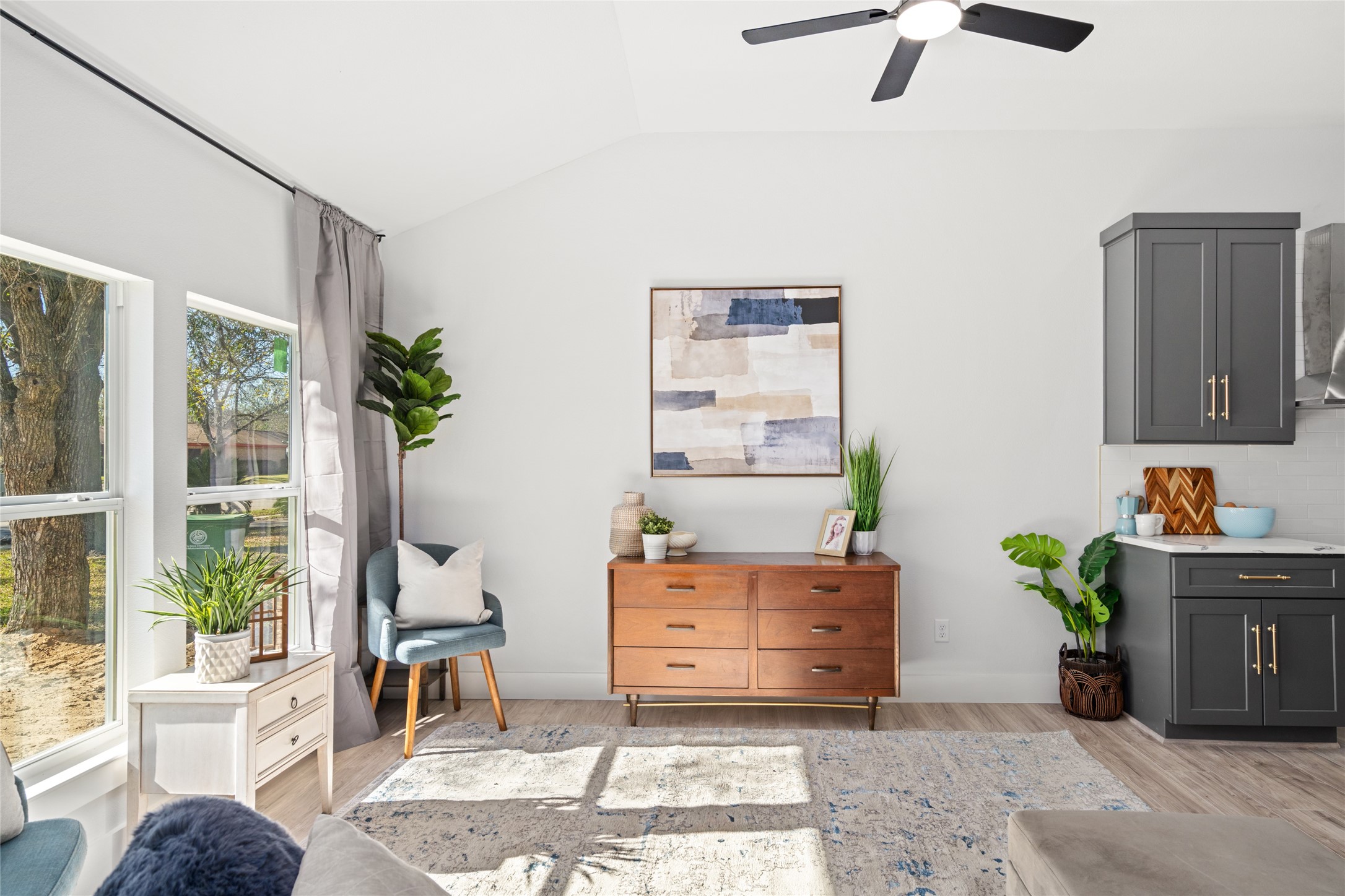 3607 Zephyr Street Houston, TX 77021 - Photo 8 of 29