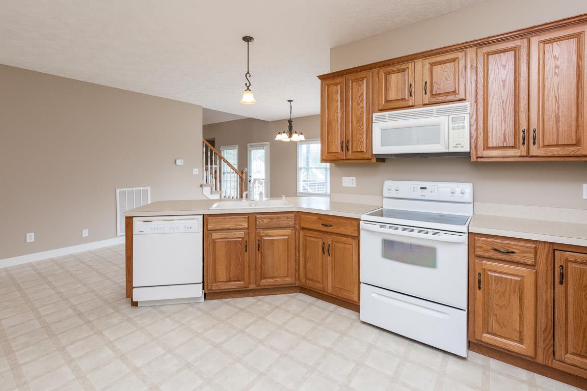 927 South Ridge Trail Clarksville, TN 37043 - Photo 16 of 30 Tons of meal prep area in this kitchen and beautiful wood cabinets!