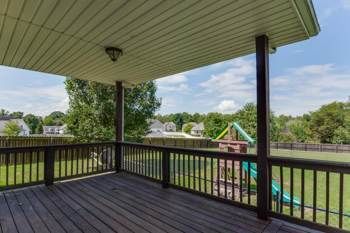 927 South Ridge Trail Clarksville, TN 37043 - Photo 25 of 30 Covered back deck over looking large back-yard