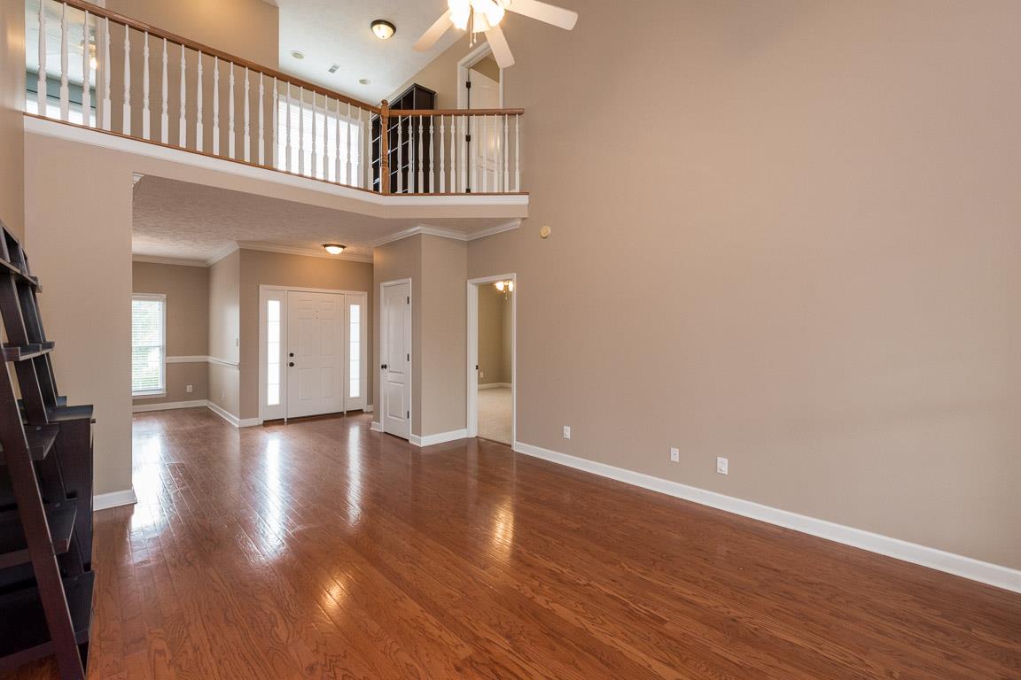 927 South Ridge Trail Clarksville, TN 37043 - Photo 7 of 30 3 bedrooms upstairs with amazing catwalk!