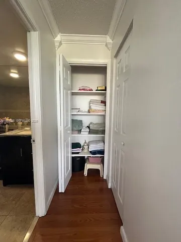 $180,000 | 920 Northeast 199th Street, Unit 4S, Miami, FL 33179