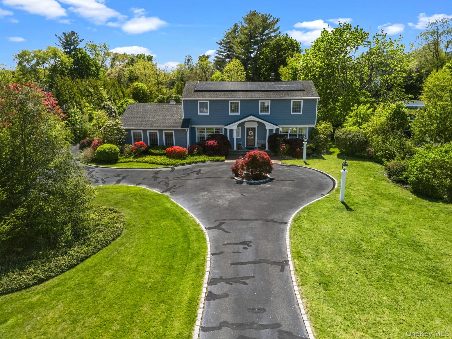 199 Split Rock Road Syosset, NY 11791 - Photo 2 of 49
