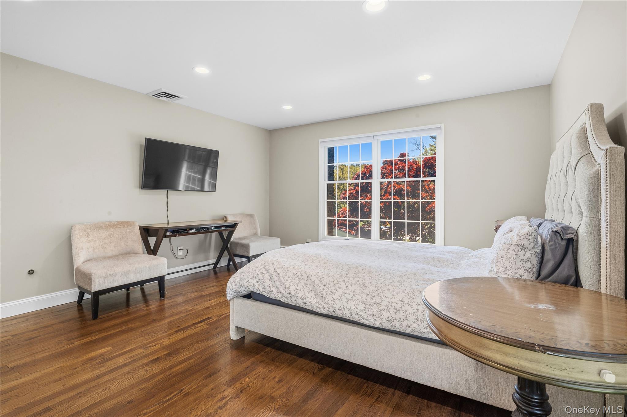 199 Split Rock Road Syosset, NY 11791 - Photo 31 of 49