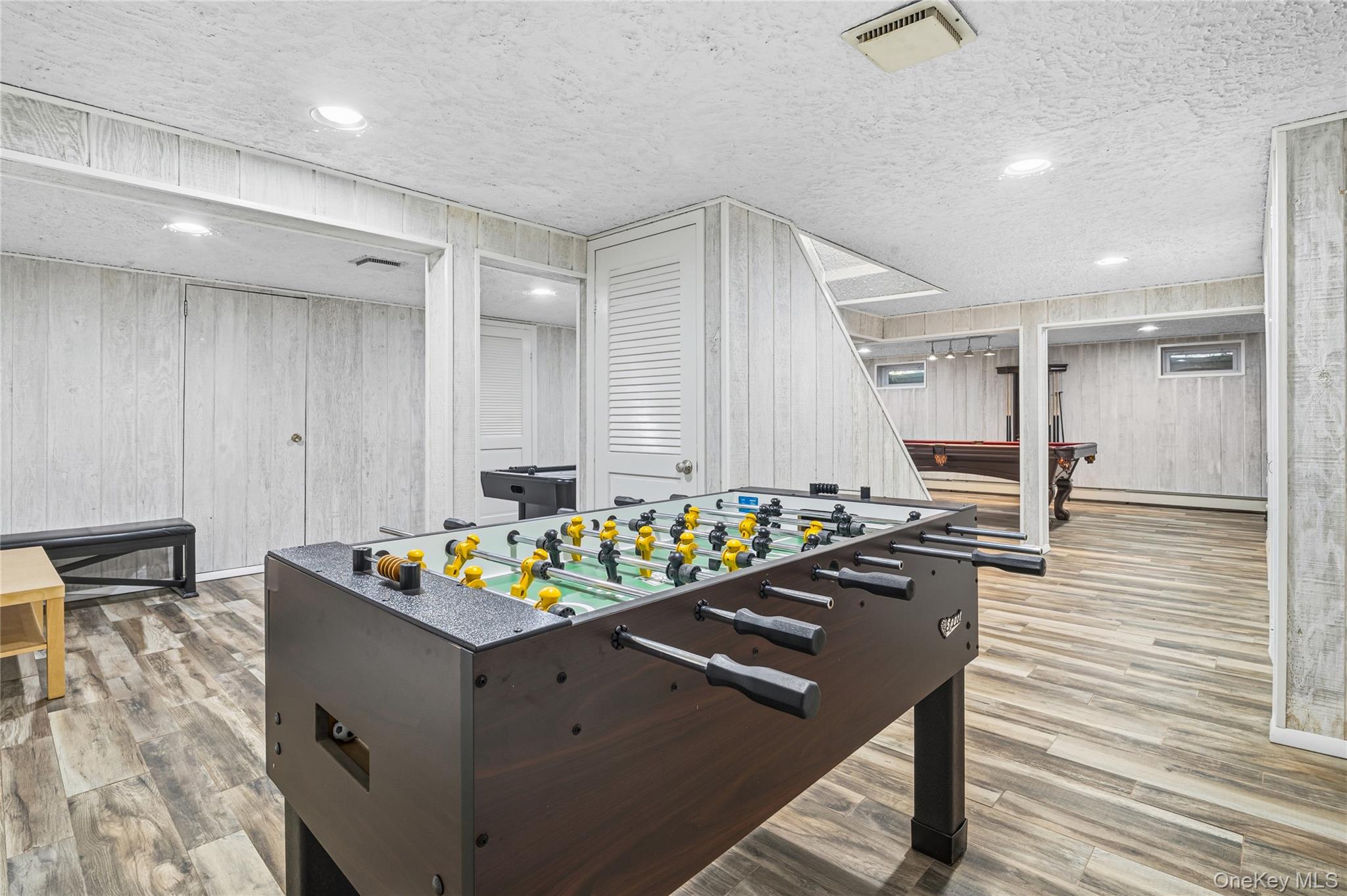 199 Split Rock Road Syosset, NY 11791 - Photo 37 of 49