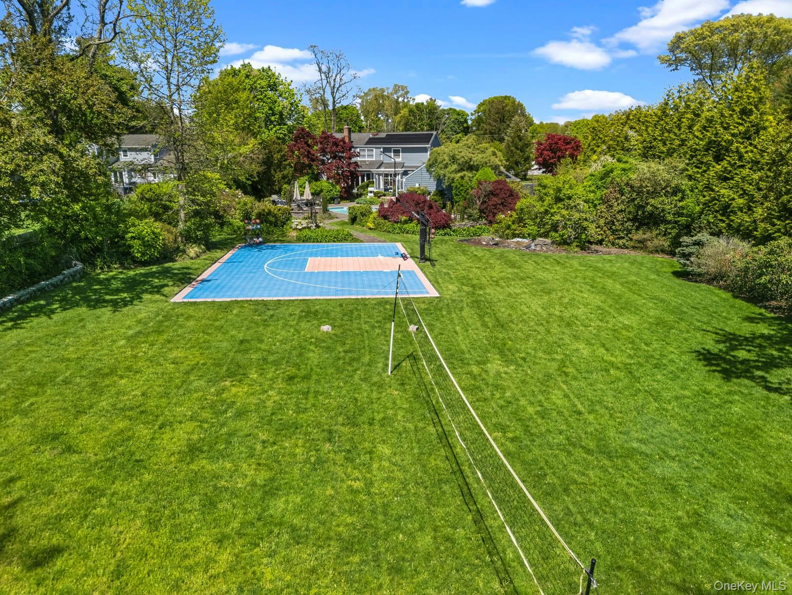 199 Split Rock Road Syosset, NY 11791 - Photo 45 of 49