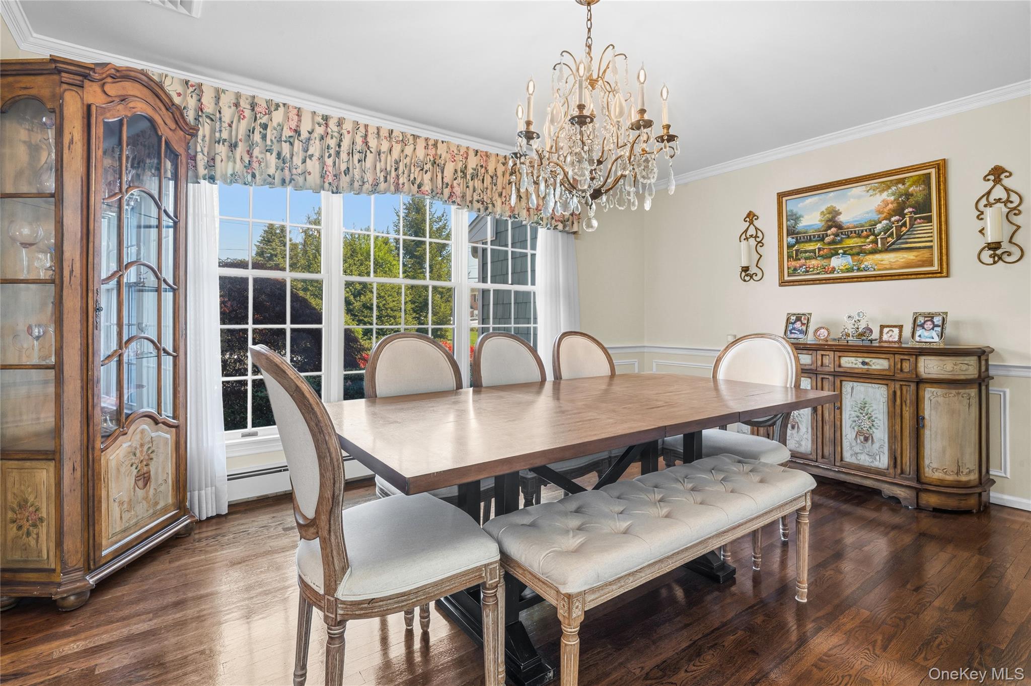 199 Split Rock Road Syosset, NY 11791 - Photo 10 of 49