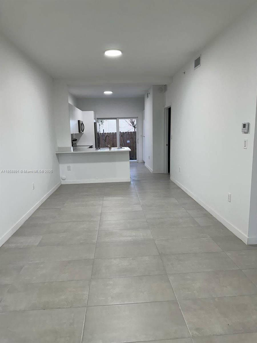 541 Southwest 2nd Court, Unit 5 Pompano Beach, FL 33060 - Photo 12 of 20