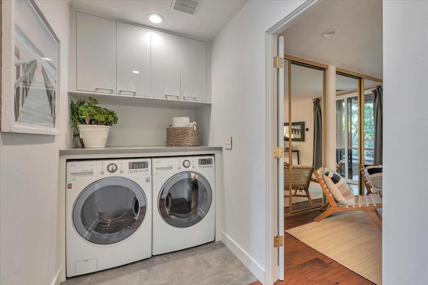 202 Central Avenue Mountain View, CA 94043 - Photo 23 of 39 a view of a hallway with washer and dryer