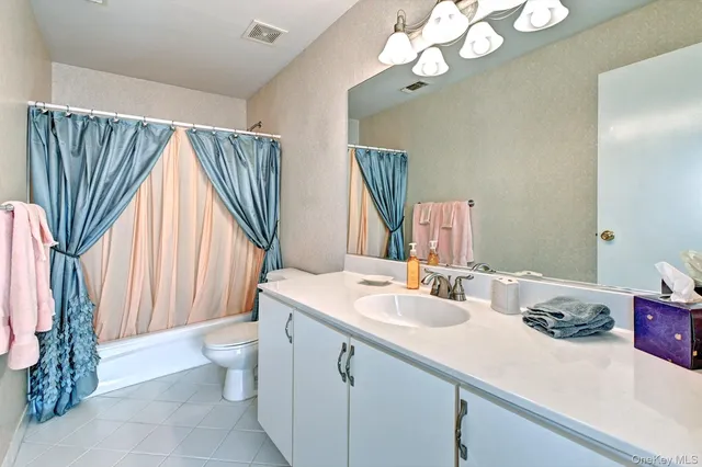 $729,990 | 315 Erik Drive, East Setauket, NY 11733