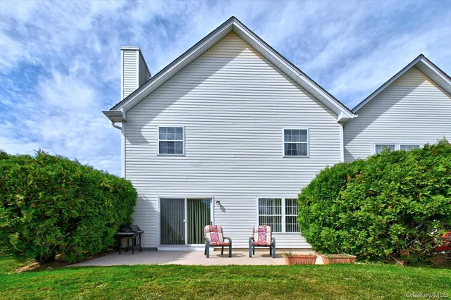 $729,990 | 315 Erik Drive, East Setauket, NY 11733