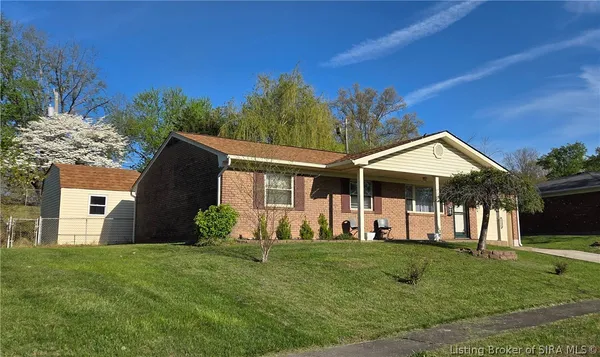 $210,000 | 2205 Palmer Court, New Albany, IN 47150