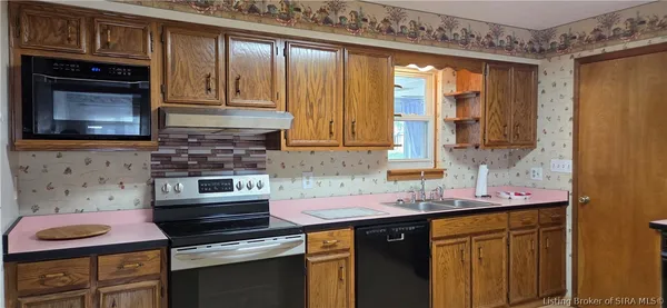 $210,000 | 2205 Palmer Court, New Albany, IN 47150
