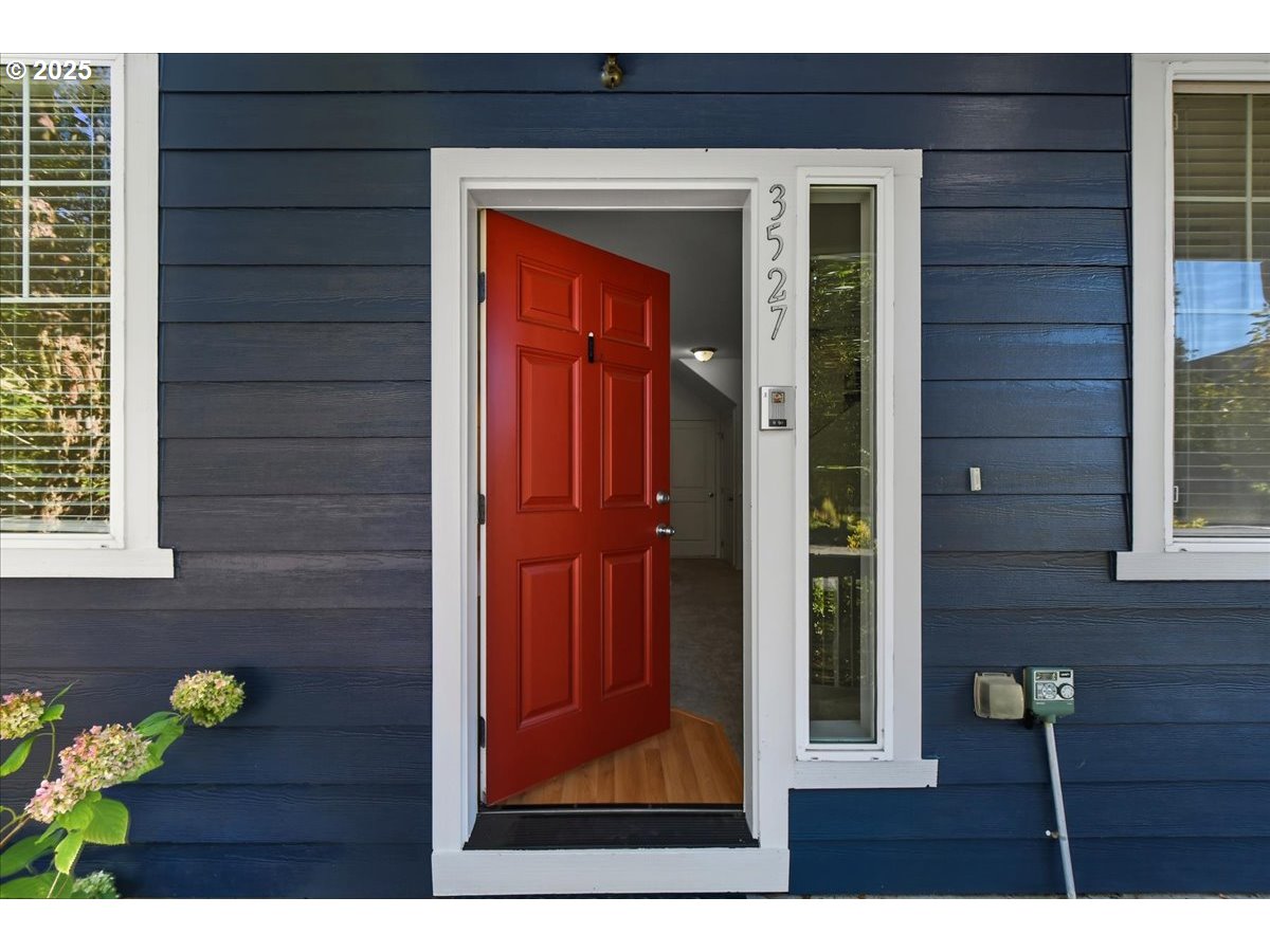 3527 Southeast 197th Avenue Camas, WA 98607 - Photo 6 of 38 a view of entrance