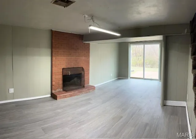 $250,000 | 369 Hand Drive, Godfrey, IL 62035