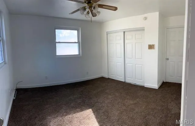 $250,000 | 369 Hand Drive, Godfrey, IL 62035