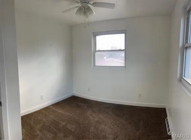 $250,000 | 369 Hand Drive, Godfrey, IL 62035