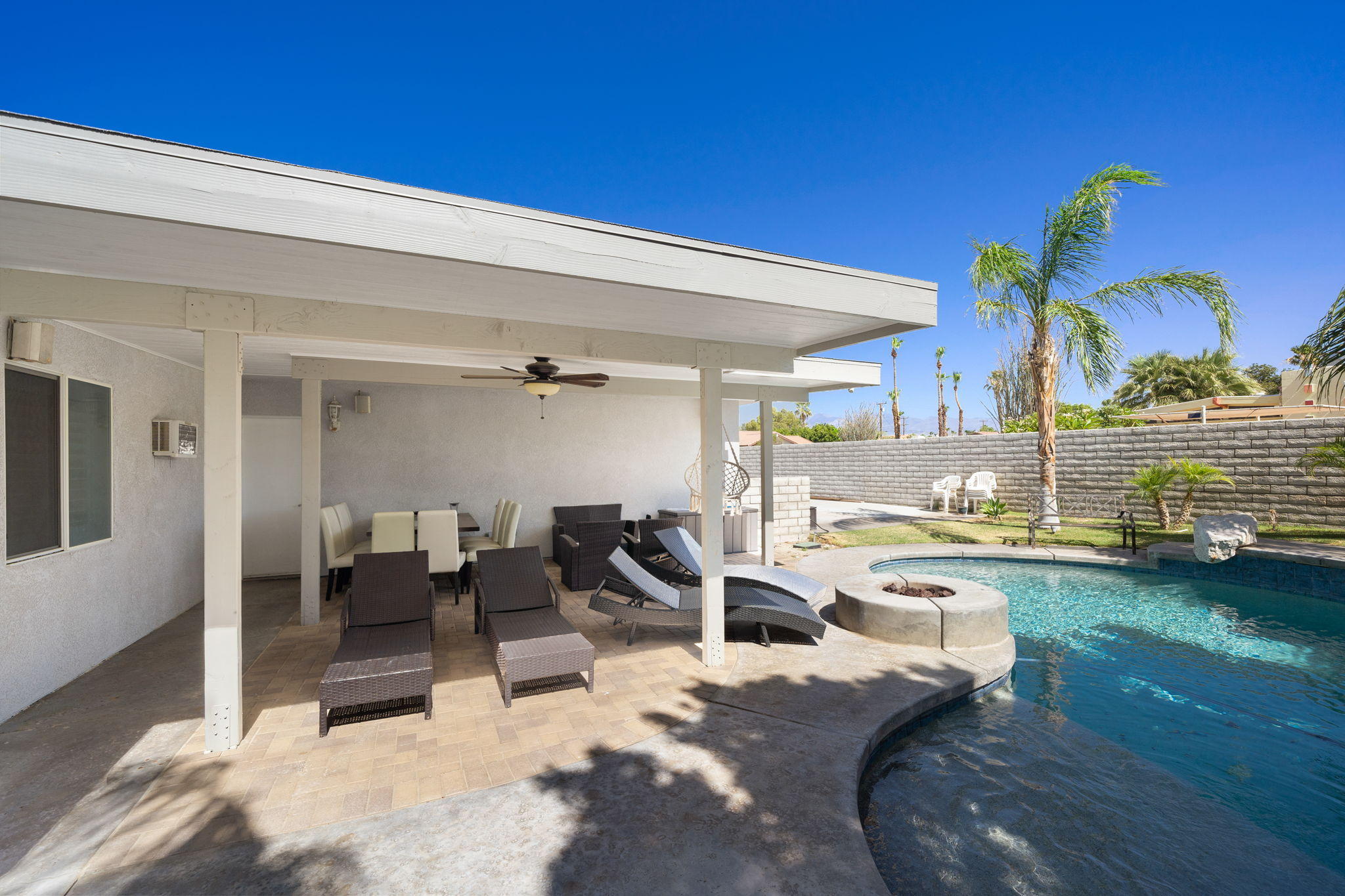 2120 West Nicola Road Palm Springs, CA 92262 - Photo 24 of 37