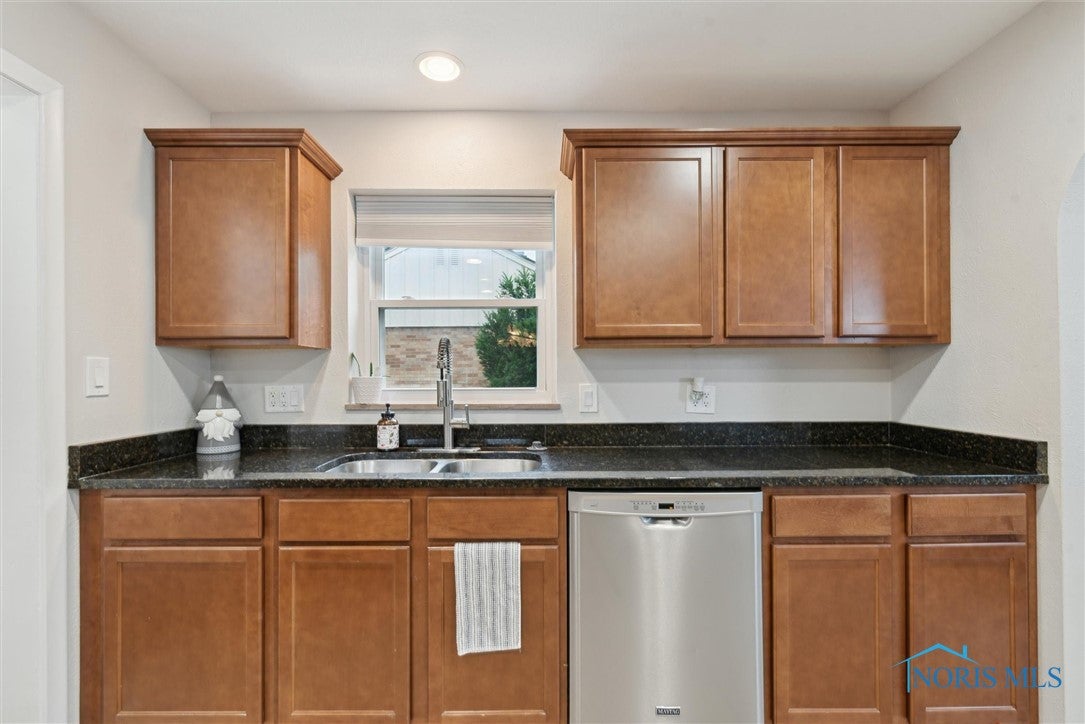 3152 Aldringham Road Toledo, OH 43606 - Photo 18 of 49 Gallery Image 18