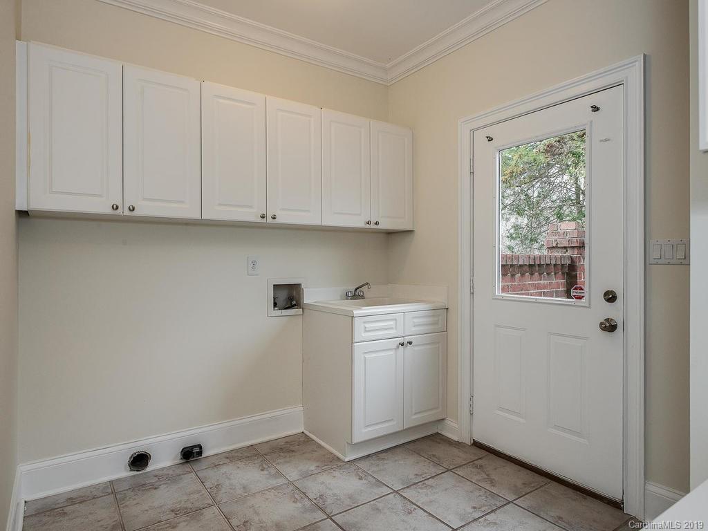 1908 Cortelyou Road Charlotte, NC 28211 - Photo 16 of 35 Gallery Image 16