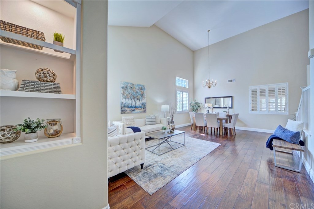 33315 Nicholas Common Temecula, CA 92592 - Photo 3 of 59