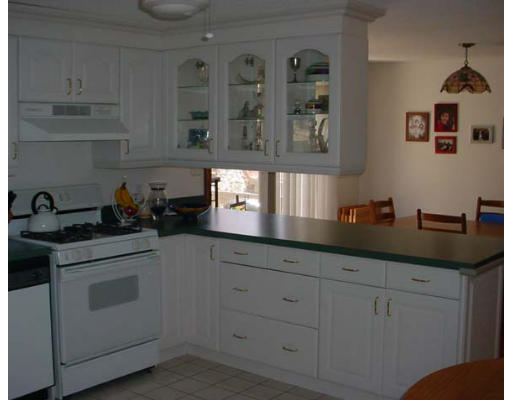 158 Hackensack Road Boston, MA 02467 - Photo 2 of 4