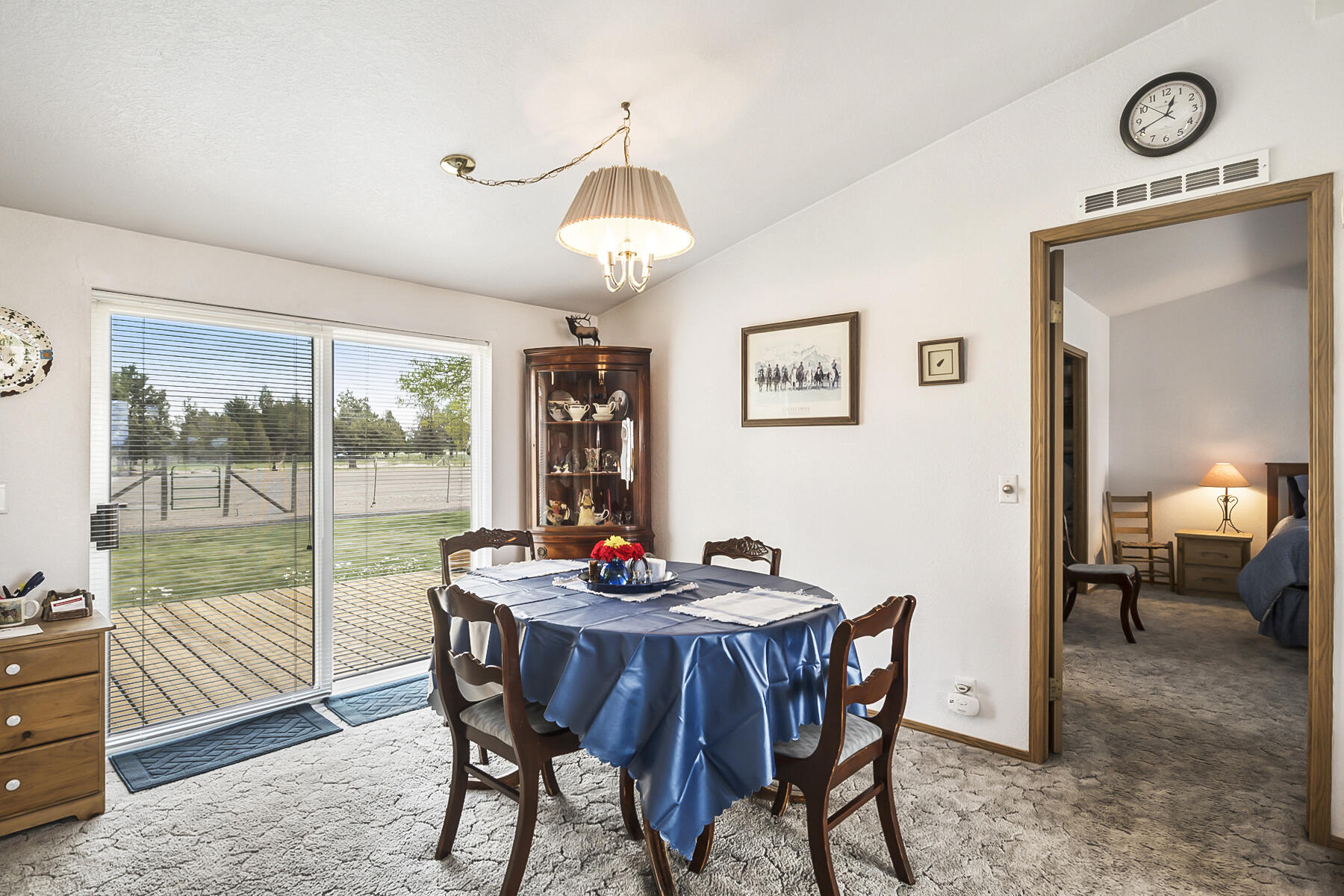 63520 Johnson Ranch Road Bend, OR 97701 - Photo 10 of 52 Dining Room